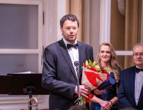Slovak Academy of Sciences Awarded Prof. Galusek the Prize for Building Infrastructure for Science